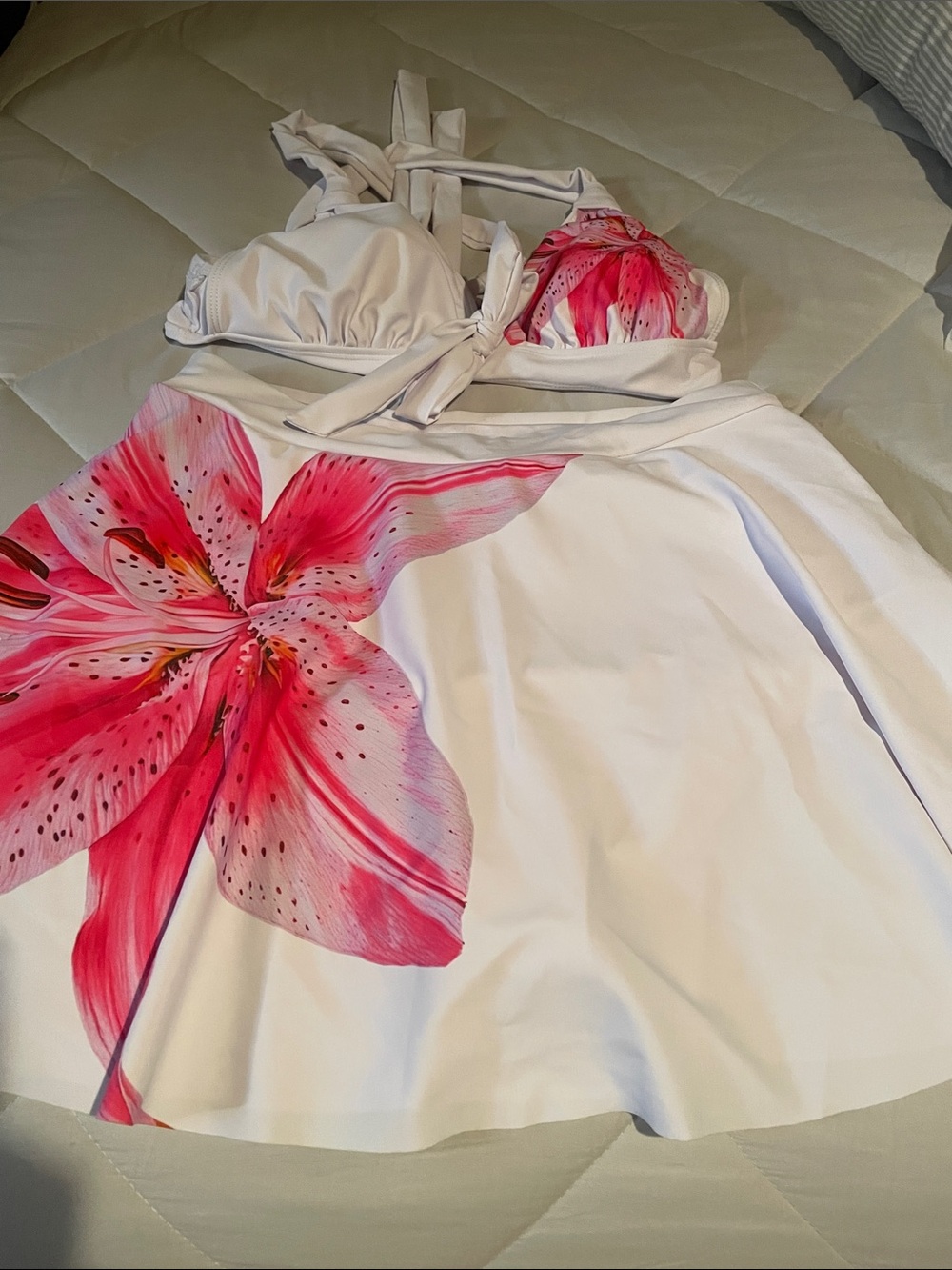 White Women’s Swim Top & Skirt Set with Pink Floral Print